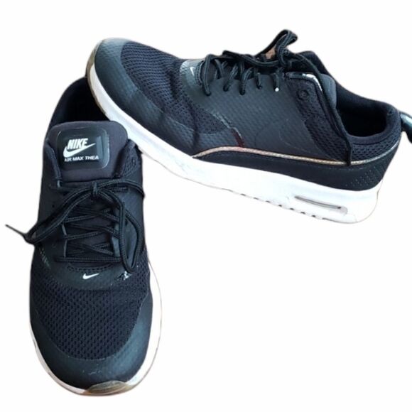 NIKE AIR MAX THEA, SIZE 6 - Picture 1 of 15
